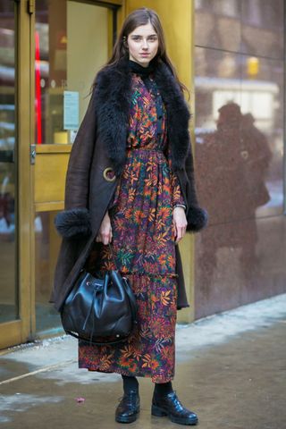how-wear-florals-winter-247198-1516312197023-image
