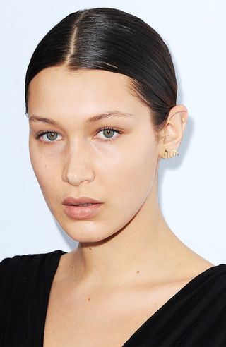 it-girls-agreethis-is-how-to-wear-ear-climbers-2594322
