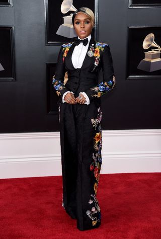 suits-on-the-red-carpet-at-the-grammys-248036-1517186290336-main