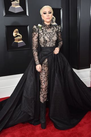 the-only-grammy-red-carpet-looks-you-need-to-see-2599782