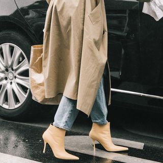 Nude ankle outlet boots outfit