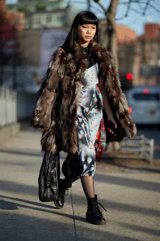 new-york-fashion-week-street-style-fall-2018-248850-1518596337531-image