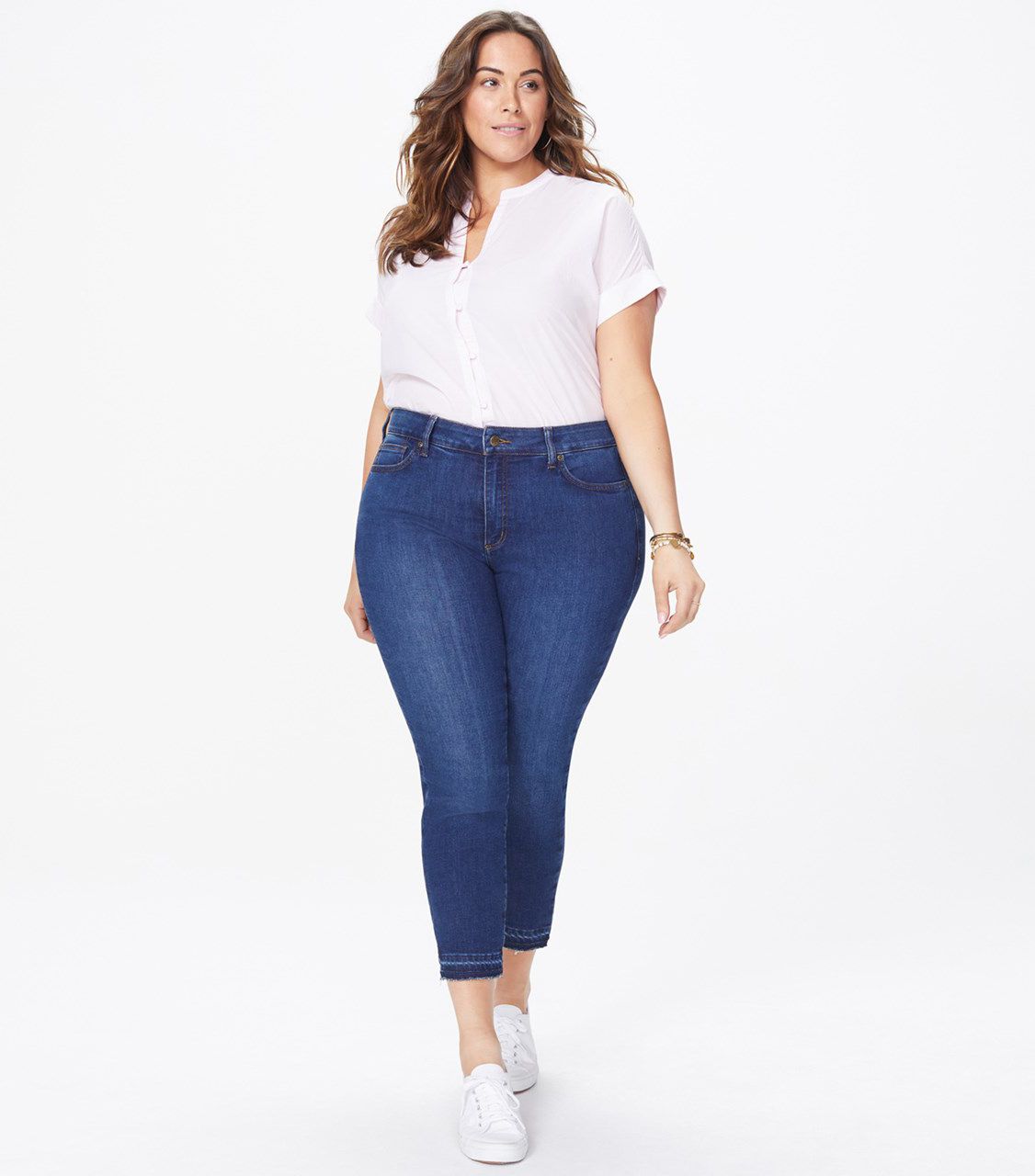 What Bloggers Think of Plus Size Denim in the Fashion | Who What Wear