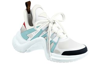 louis-vuitton-pop-up-shop-archlight-sneakers-248913-1518036728858-main
