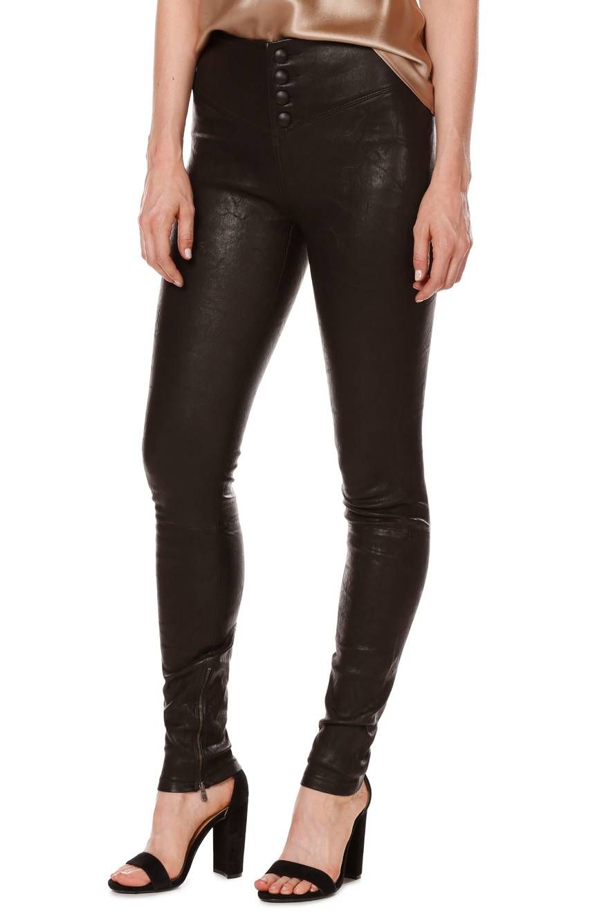 Rosie Huntington-Whiteley in Leather Leggings | Who What Wear