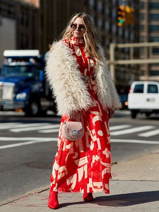 new-york-fashion-week-february-2018-street-style-249261-1518429189627-image