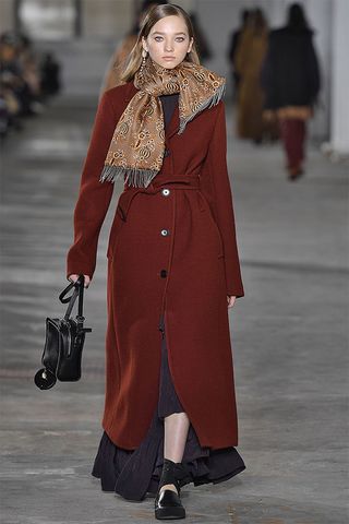 3-1-phillip-lim-fall-runway-2018-249427-1518548842127-image