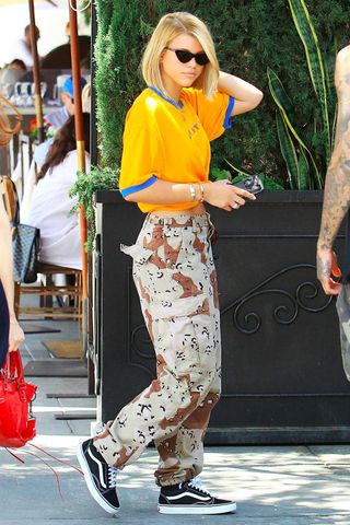 celebs-already-love-the-pant-trend-thats-about-to-be-everywhere-2621968