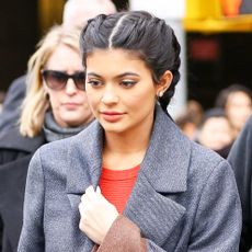 kylie-jenner-and-queen-letizia-hugo-boss-coat-250439-1519415112005-square