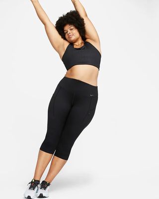 Nike + Firm-Support High-Waisted Capri Leggings With Pockets