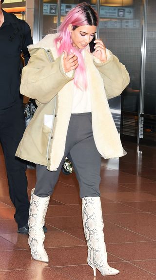 kim-just-arrived-in-tokyo-with-pink-hair-but-its-her-boots-that-im-looking-at-2641168