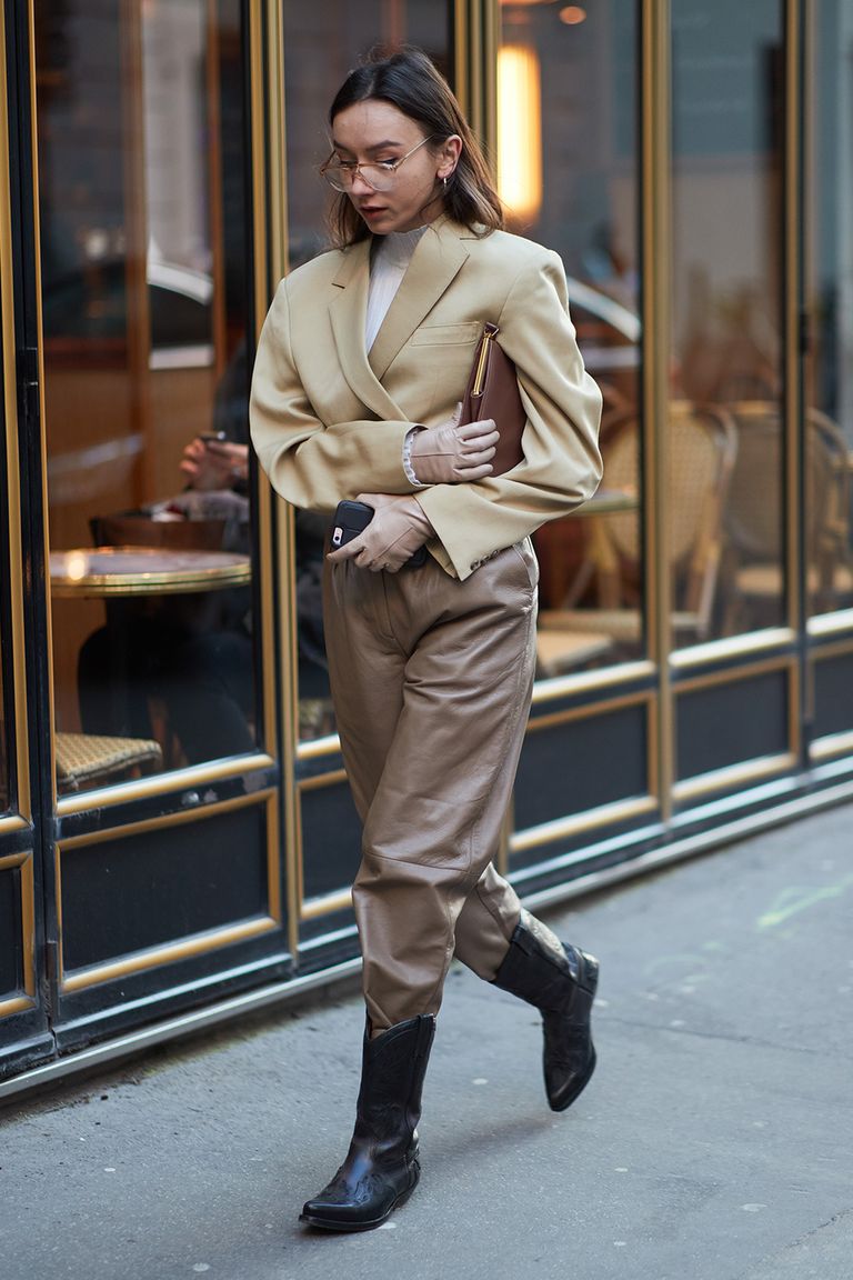 The Latest Street Style From Paris Fashion Week Fall 2018 | Who What Wear