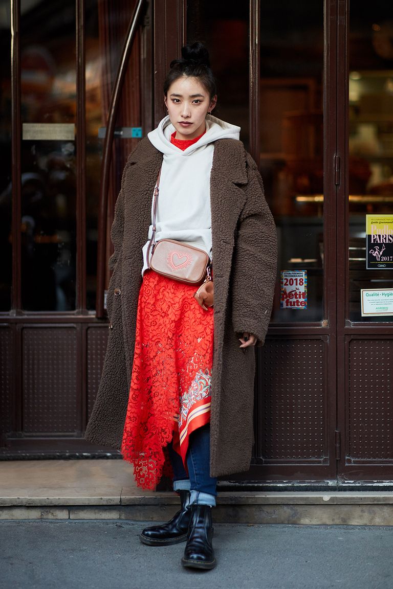 The Latest Street Style From Paris Fashion Week Fall 2018 | Who What Wear