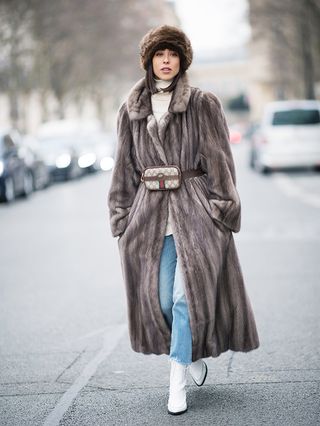 paris-fashion-week-march-2018-street-style-250804-1519815236233-image