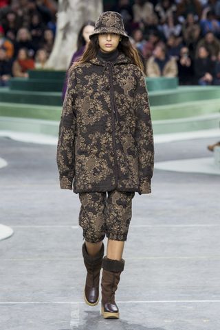 lacoste-runway-fall-winter-2018-250915-1519860064749-image