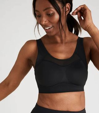 Marks & Spencer + Extra High Impact Non Wired Sports Bra A-E