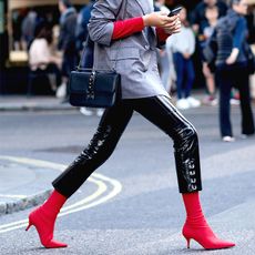 how-wear-leather-pants-spring-251313-1520349432766-square
