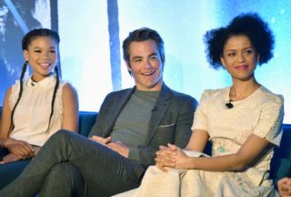 gugu-mbatha-raw-wrinkle-in-time-interview-251781-1520635775844-image
