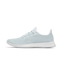 allbirds-comfy-sneakers-252326-1673977547380-square