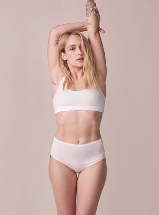 everlane-bra-and-underwear-launch-252936-1521680627460-image