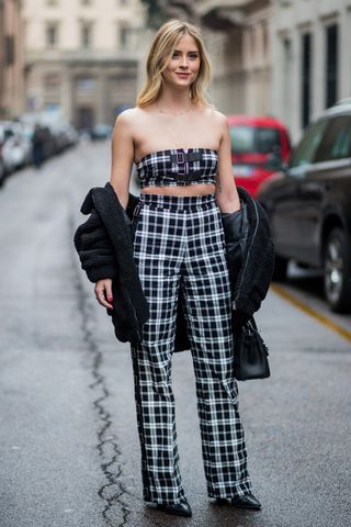 plaid-outfits-that-will-give-you-zero-school-uniform-vibes-2684250