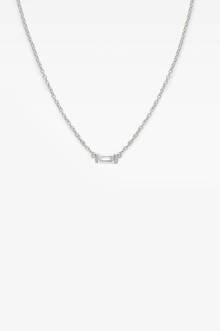 Vrai and Oro + Baguette Diamond Necklace