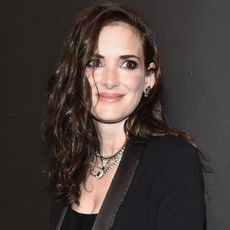 winona-ryder-responds-to-the-90s-style-trend-253702-1522687582917-square