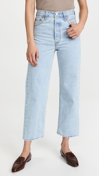 Levi's + Ribcage Straight Ankle Jeans