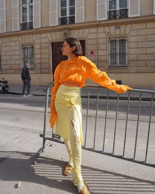 yellow-outfit-ideas-254832-1627293574018-main