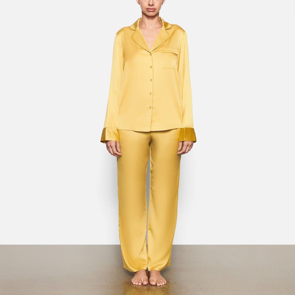 8-yellow-outfit-ideas-that-are-so-chic-who-what-wear