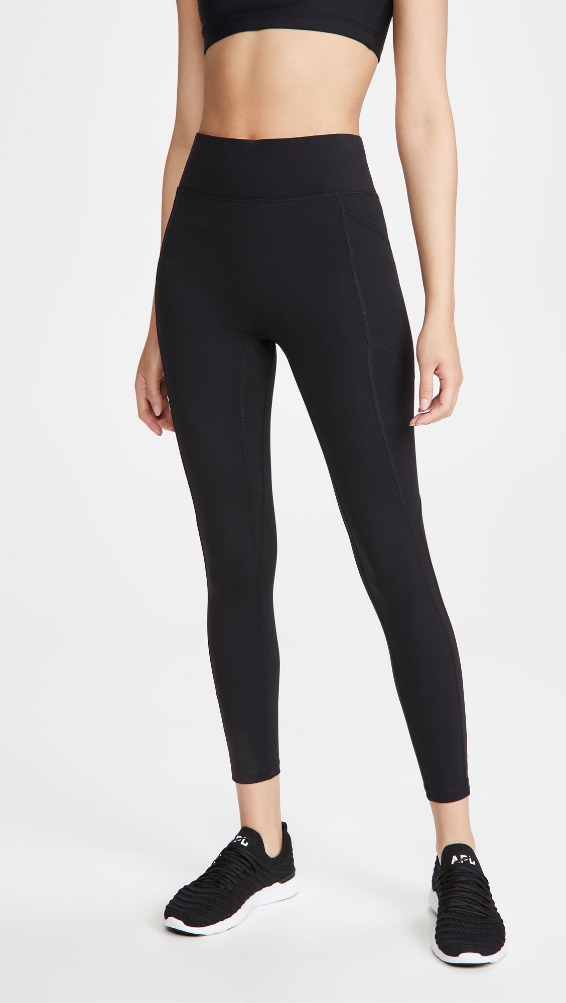 The 20 Best Yoga Pants With Side Pockets | Who What Wear