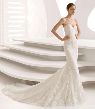 Rosa Clara + Abril Strapless Sweetheart Lace Mermaid Gown