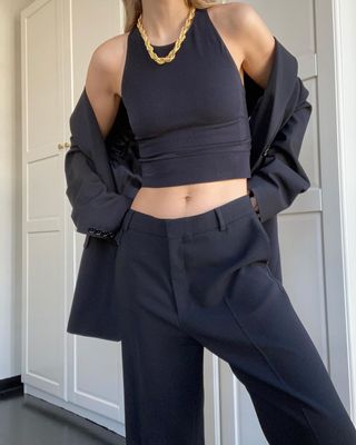 crop-top-outfits-255369-1591907783247-image
