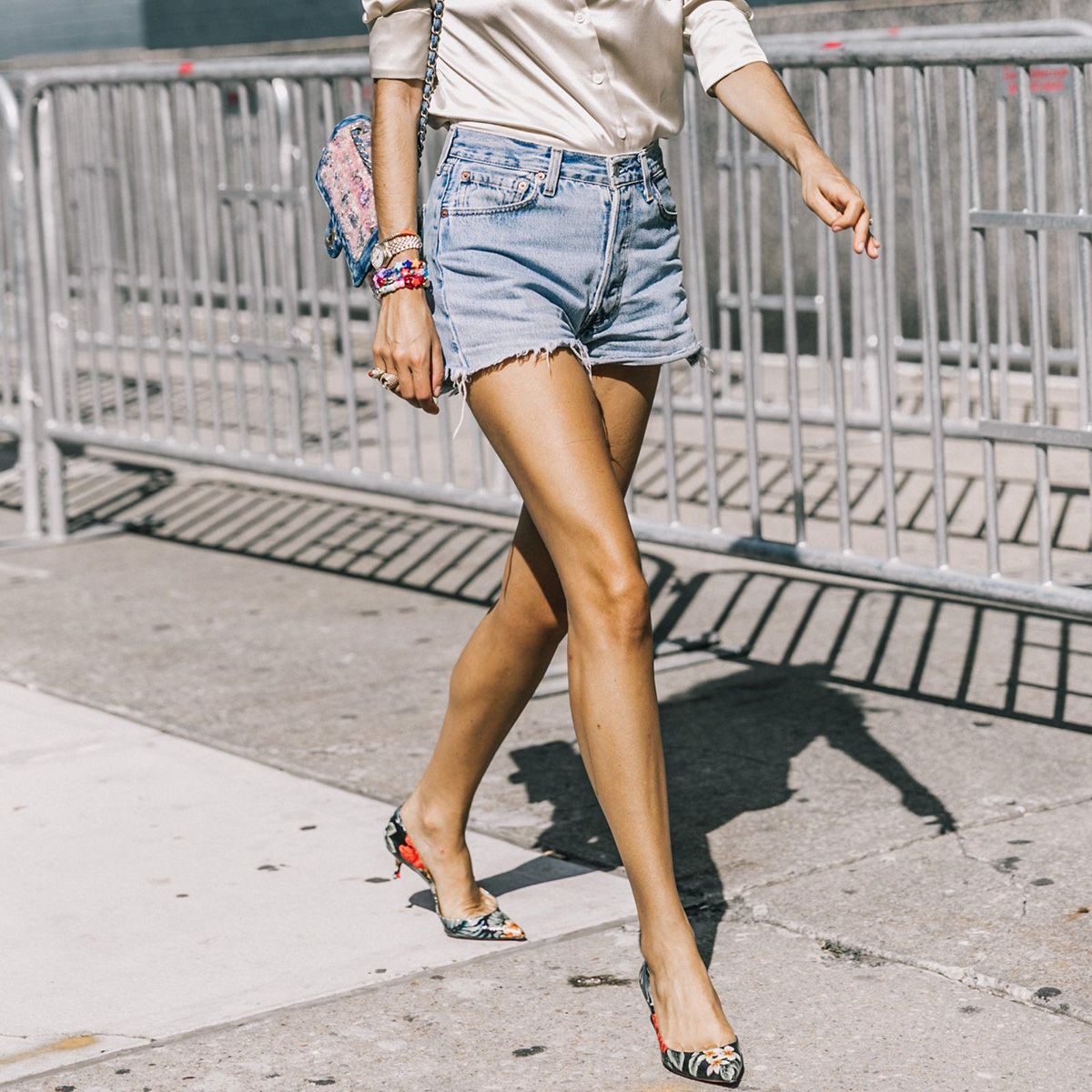 Flattering best sale denim shorts