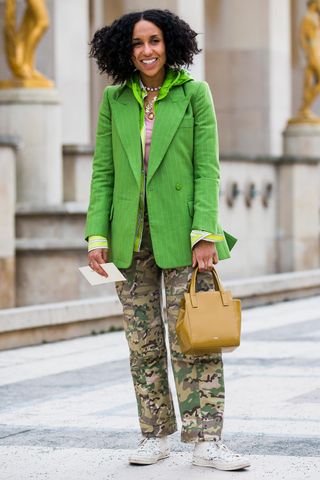 8-surprisingly-cool-camo-outfits-to-try-2722882