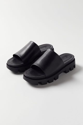 Urban Outfitters + Roxy Chunky Slide Sandal