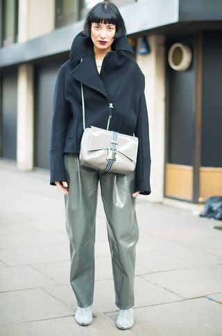 what-london-girls-wore-during-this-weeks-suddenly-summer-weather-2731112