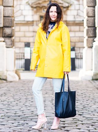 what-london-girls-wore-during-this-weeks-suddenly-summer-weather-2731125