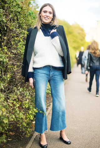 what-london-girls-wore-during-this-weeks-suddenly-summer-weather-2731135