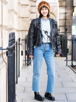 what-london-girls-wore-during-this-weeks-suddenly-summer-weather-2731136