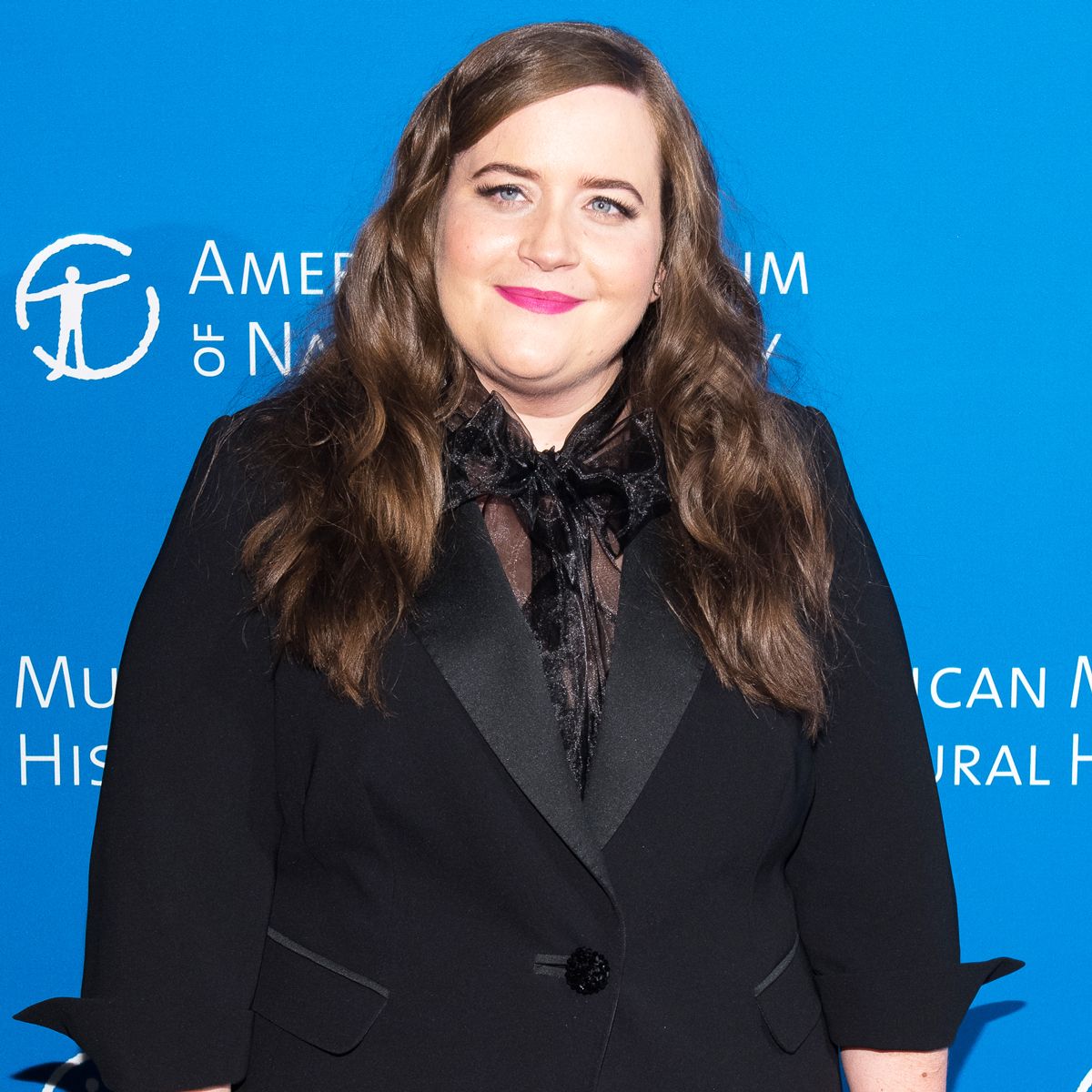 SNL Star Aidy Bryant Just Got Married | Who What Wear