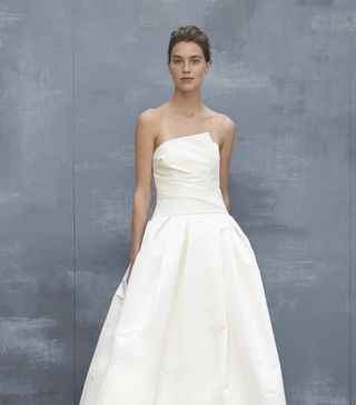 so-we-asked-a-bridal-expert-about-the-best-spring-wedding-dresses-2740579
