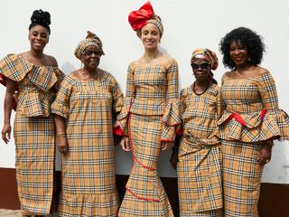 adwoa-aboah-went-to-ghana-with-burberryand-the-photos-are-magical-2741434