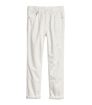 Gap + Wearlight Mid Rise Best Girlfriend Jeans in White