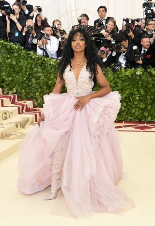 met-gala-red-carpet-2018-256879-1525735781137-image