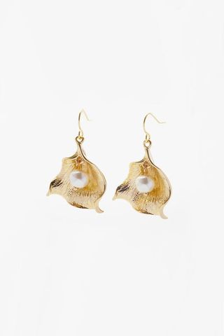 Reliquia + Zanzibar Pearl Earrings