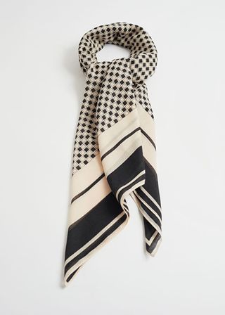 & Other Stories + Graphic Printed Square Scarf