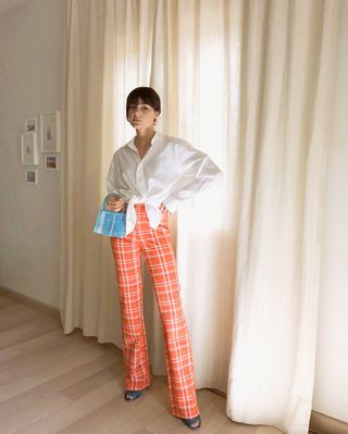 colored-pants-257220-1525906635110-image