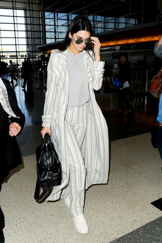 airport-outfit-257301-1525915209369-image