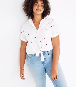 Madewell + Embroidered Short-Sleeve Tie-Front Shirt in Fresh Strawberries